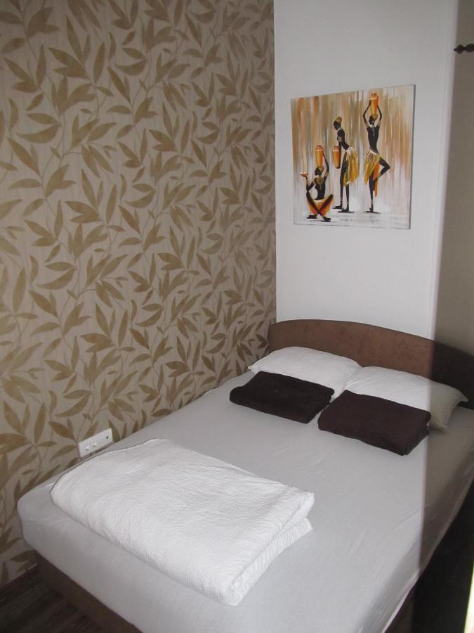Apartment Ivi034 Kragujevac Dış mekan fotoğraf