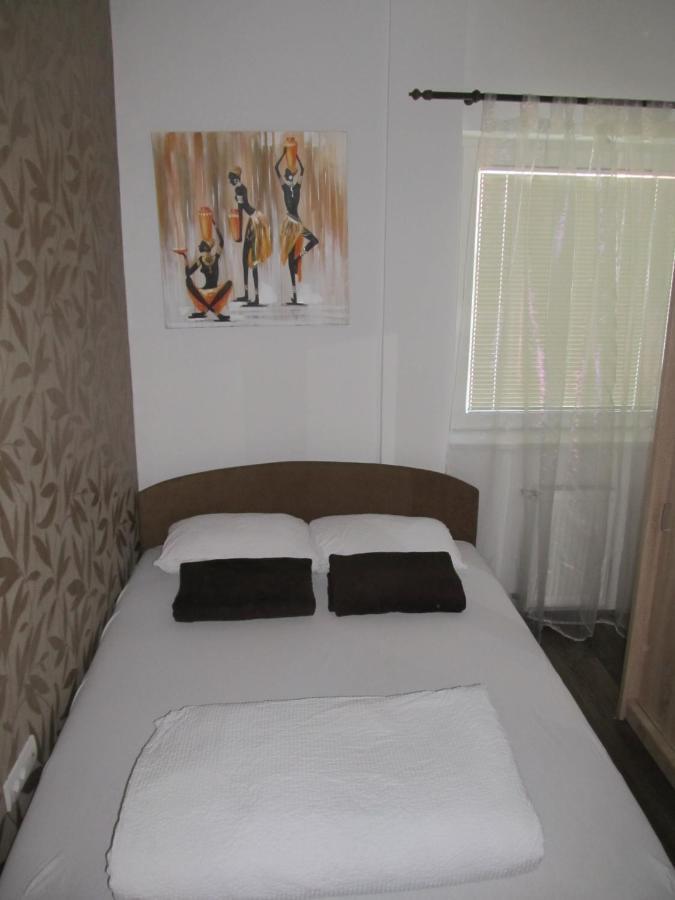 Apartment Ivi034 Kragujevac Dış mekan fotoğraf